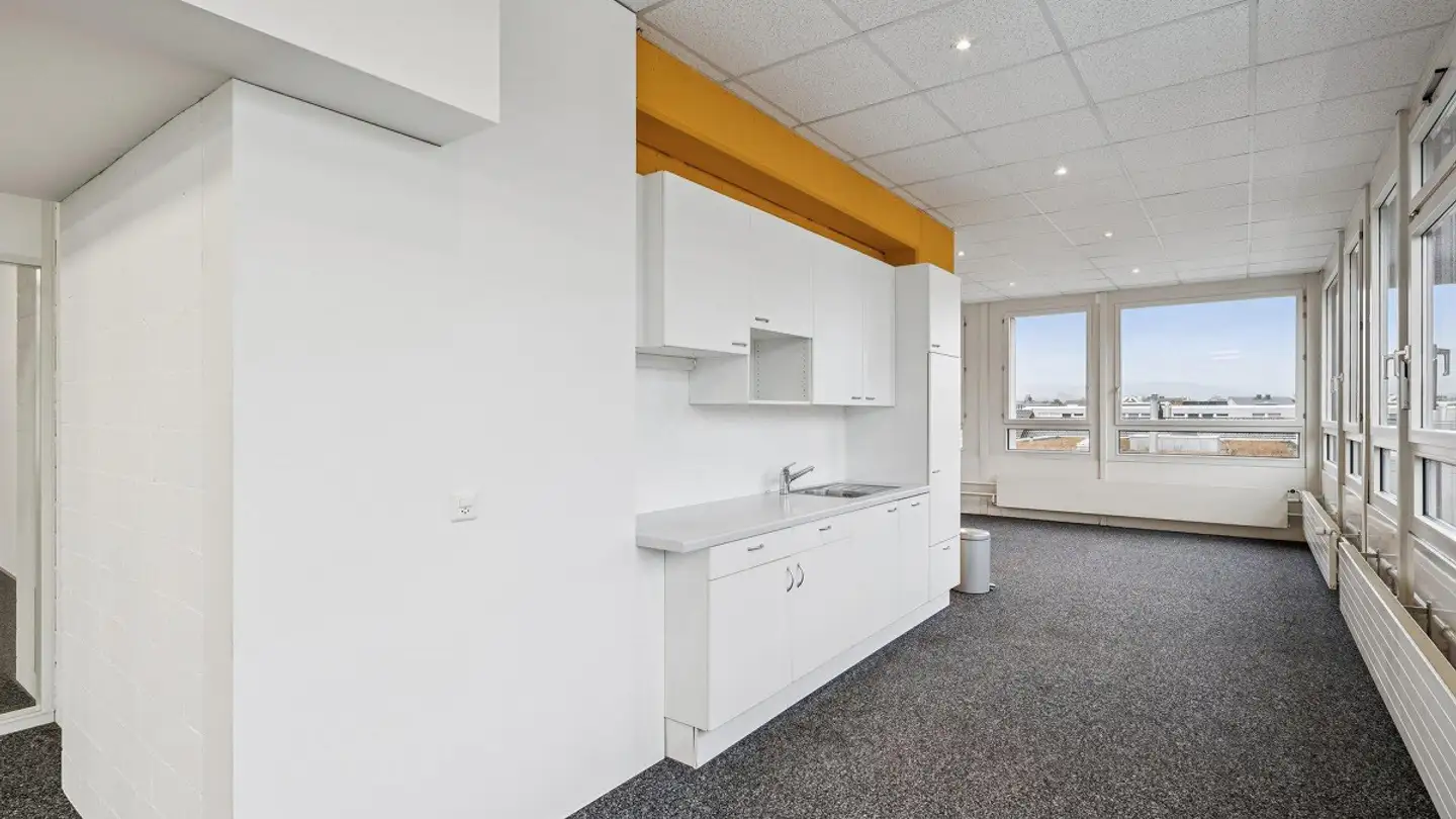 Commercial for rent - Undermülistrasse 24, 8320 Fehraltorf - Photo 3