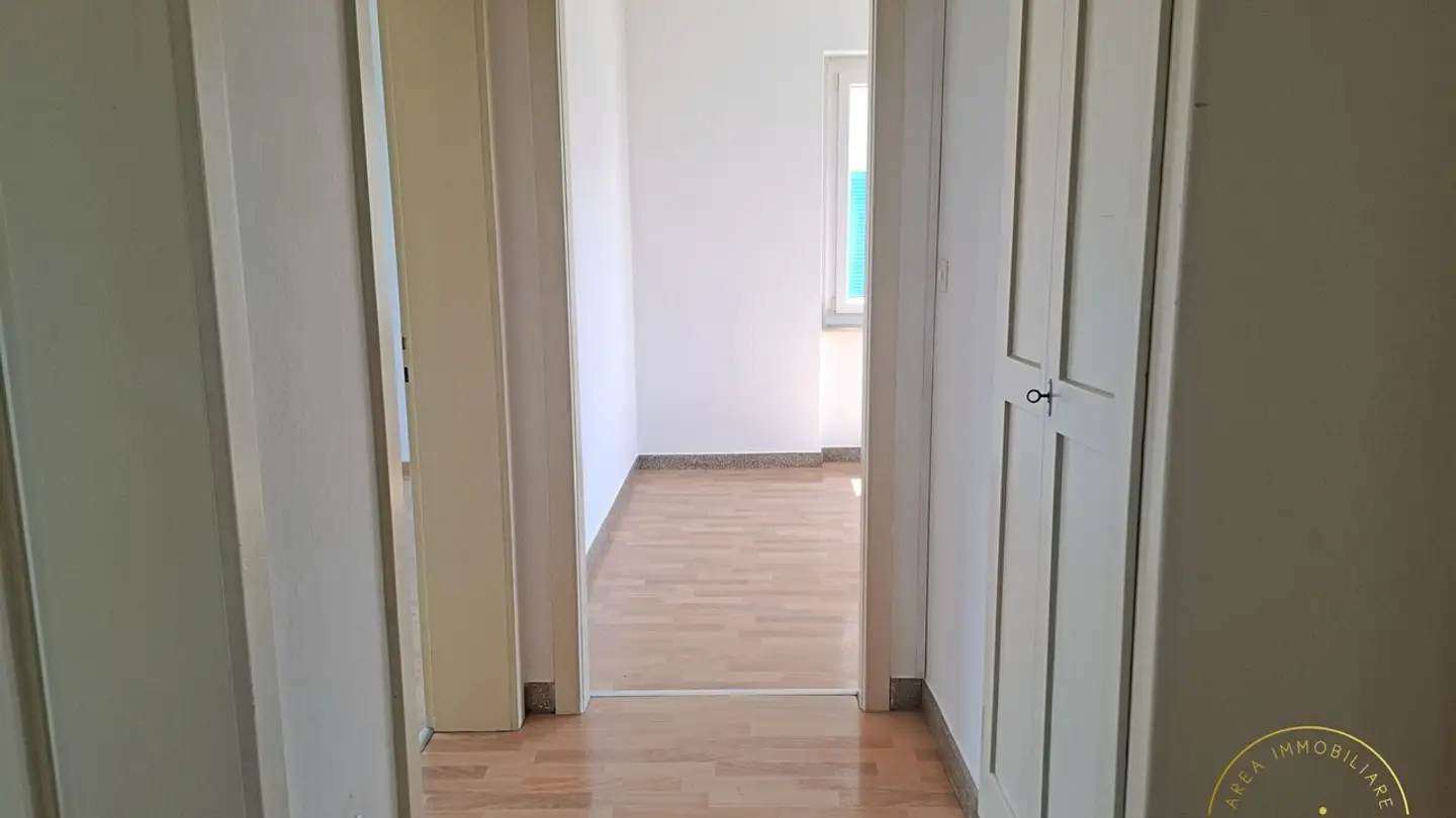 Wohnung mieten - 6830 Chiasso - Foto 4