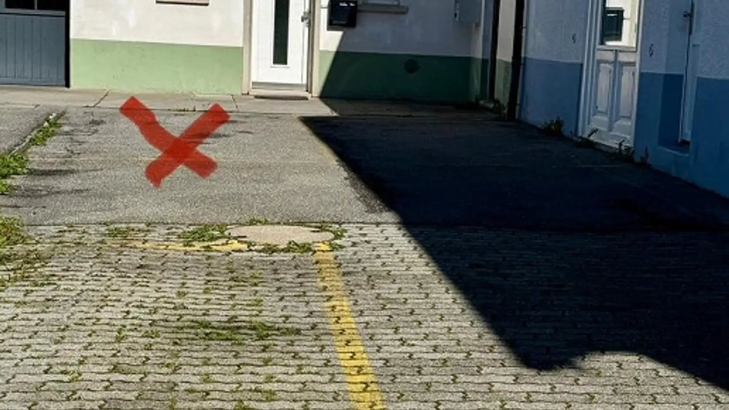 Parkplatz im Freien mieten - Sägenstrasse 54, 7000 Chur
