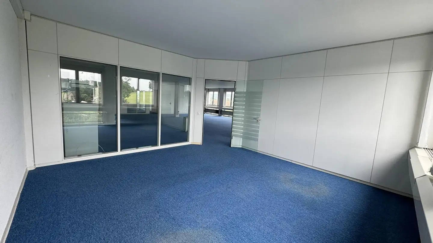 Spazio ufficio in affitto - Industriestrasse 17, 6203 Sempach Station - Photo 4