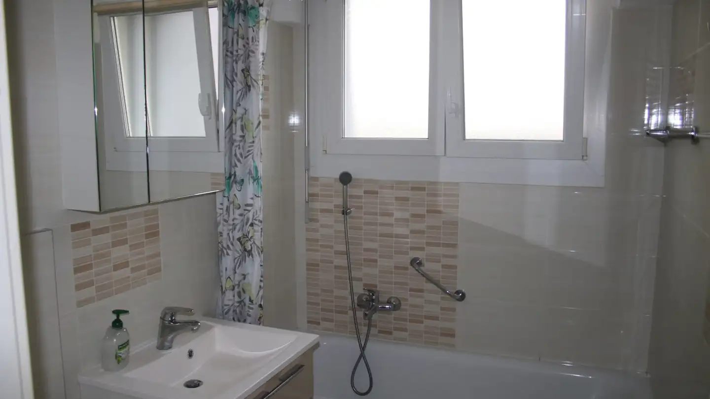 Apartment for rent - Via Stazione 77, 6987 Caslano - Photo 2