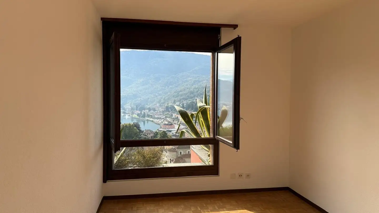 Appartamento in affitto - Villaggio Del Sole 7, 6988 Ponte Tresa - Foto 4