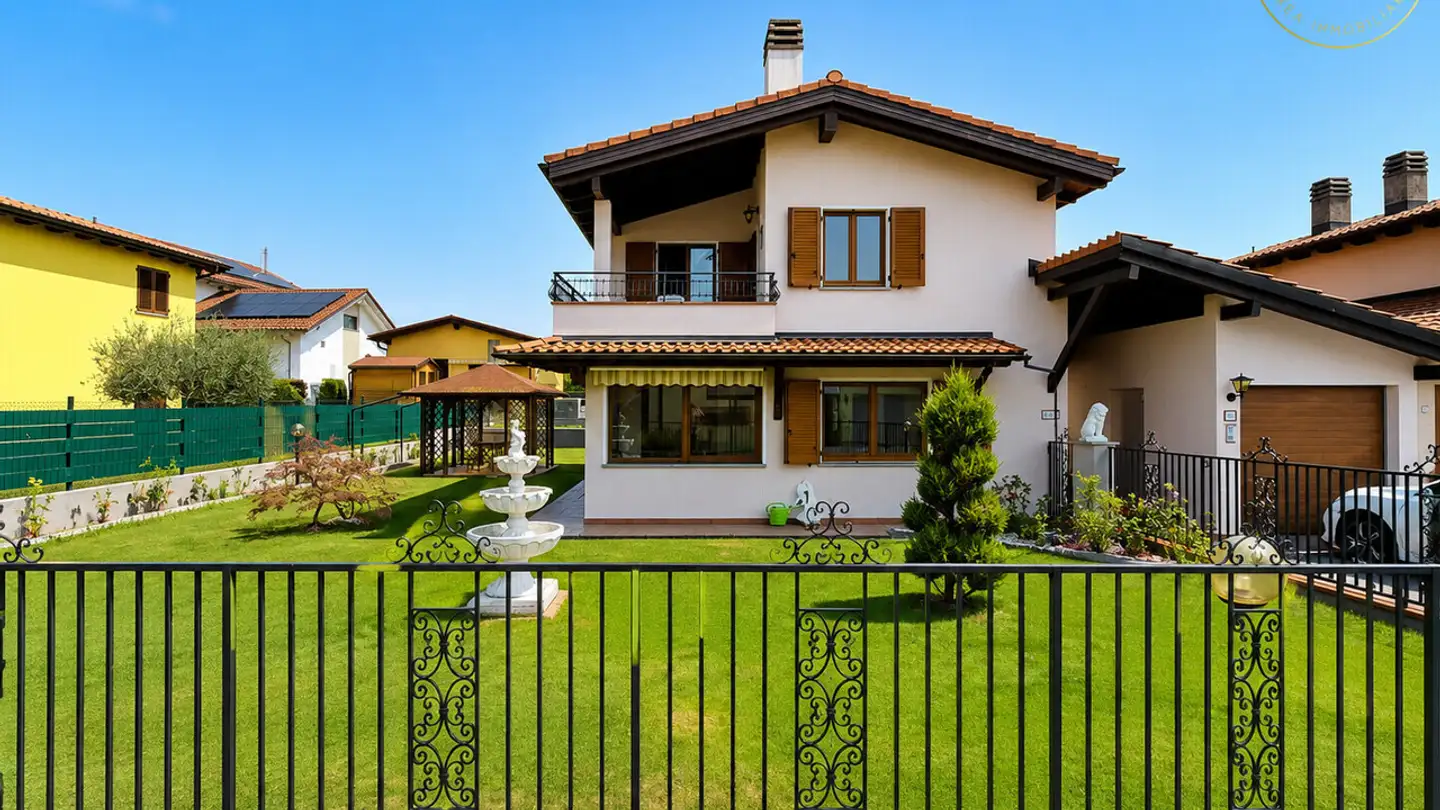 Casa singola in vendita - 6855 Stabio