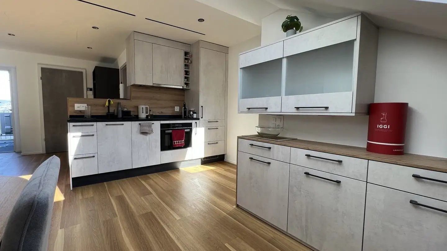 Studio for rent - Kantonsstrasse 33a, 8807 Freienbach - Photo 3