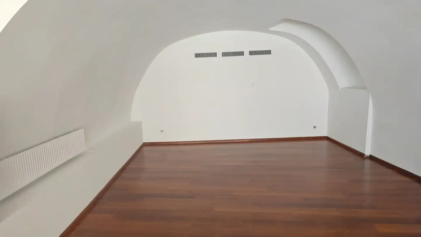 Department store for rent - Burgstrasse 12, 4410 Liestal