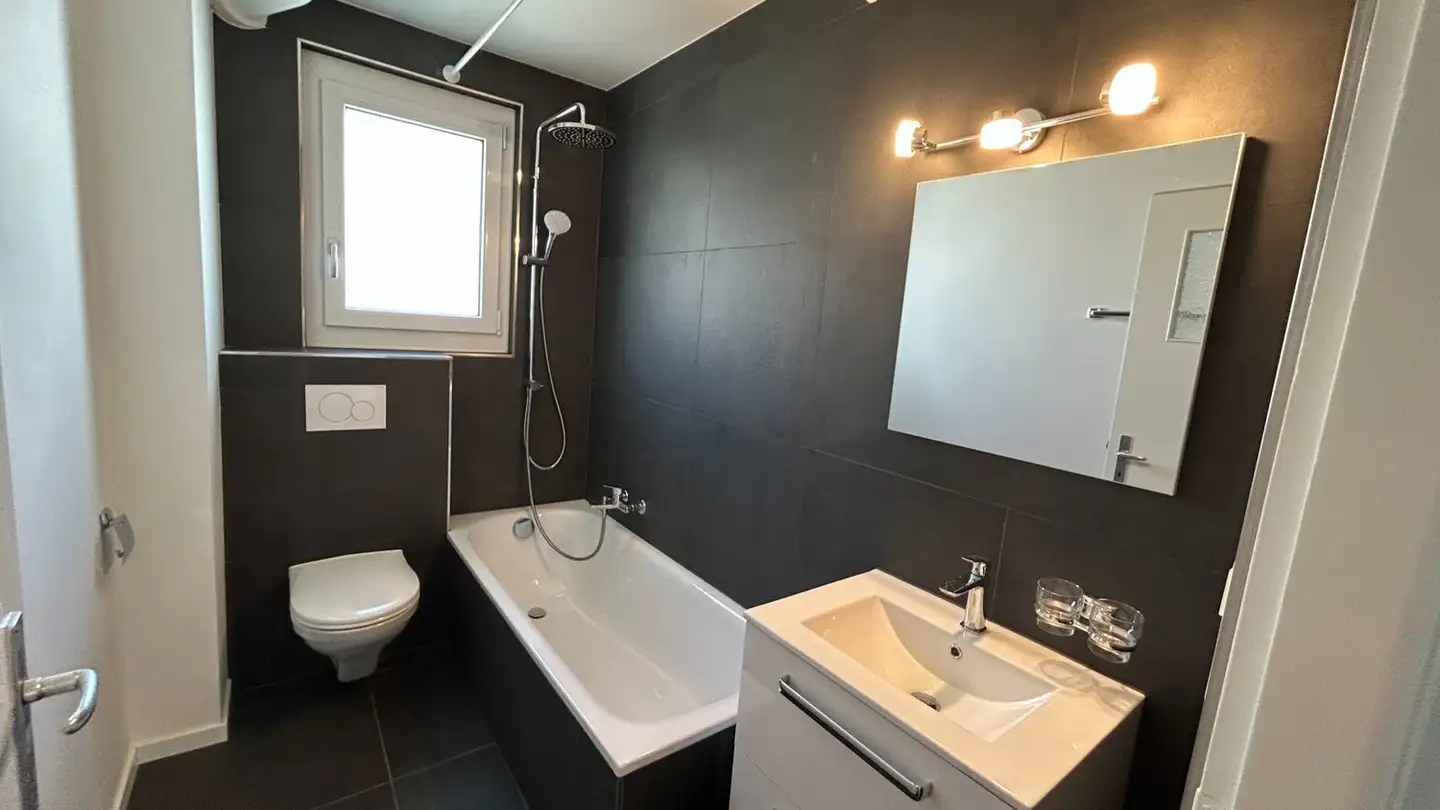 Apartment for rent - Rue Du Tombet, 2034 Peseux - Photo 3