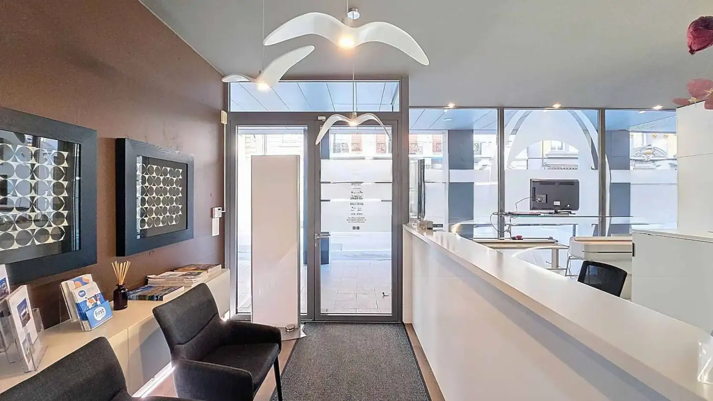 Office space for sale - 1820 Montreux - Photo 2