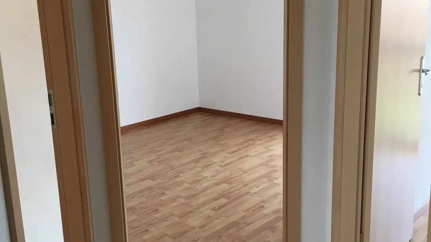 Wohnung mieten - 2043 Boudevilliers - Foto 4