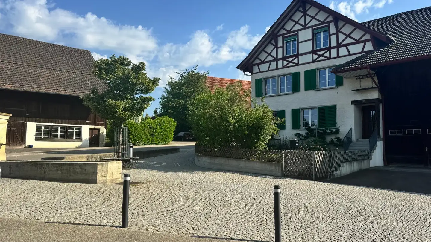 Einfamilienhaus mieten - Hinterdorfstrasse 16, 8309 Nürensdorf