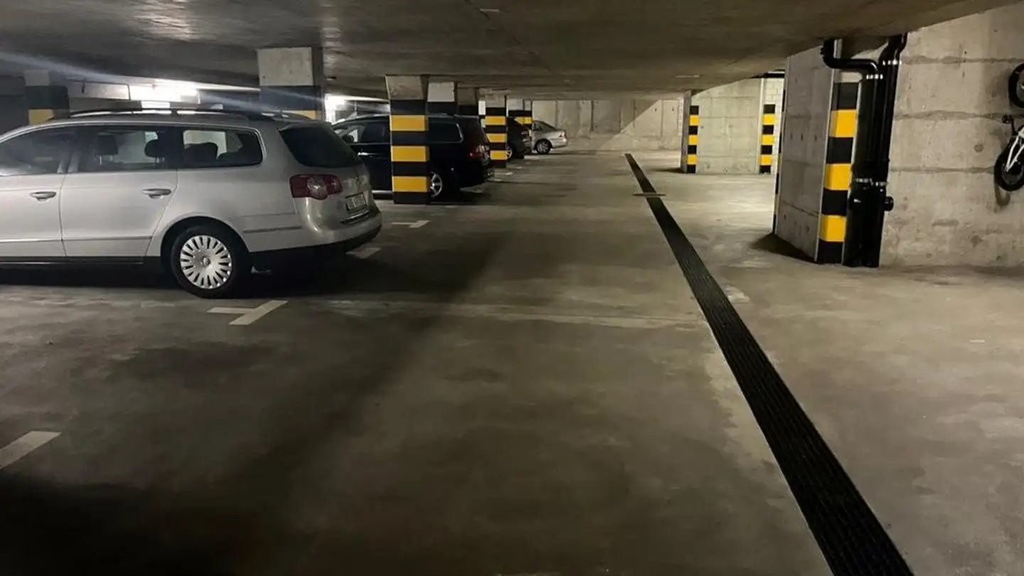 Place de parking souterraine à louer - Laubeggstrasse 33, 3006 Bern - Photo 3