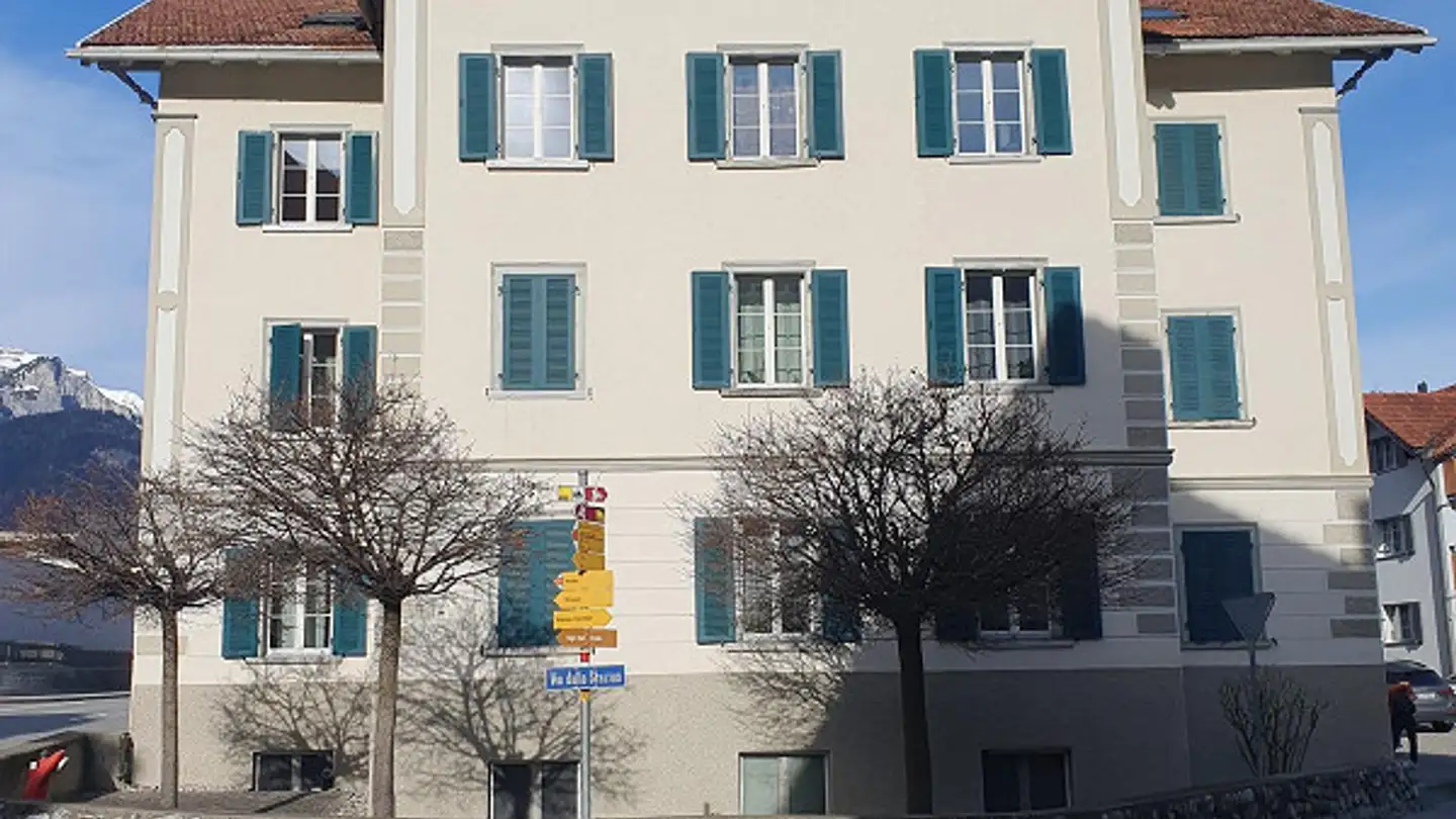 Appartement à louer - Via Dalla Staziun 1, 7403 Rhäzüns