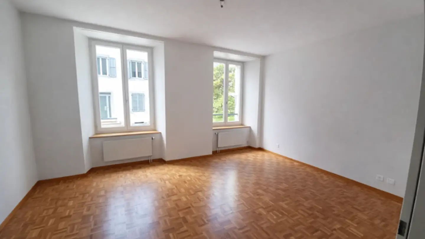 Appartement à louer - 2105 Travers - Photo 3