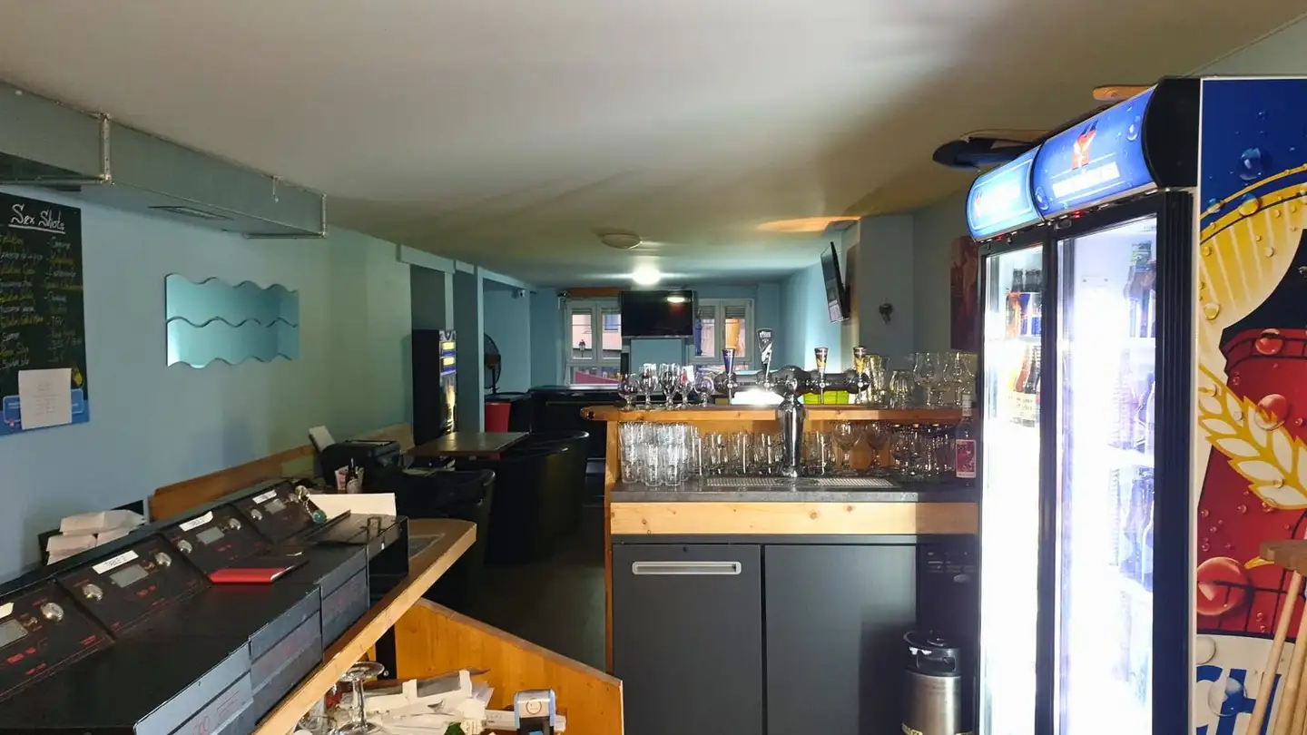 Bar à vendre - Avenue Des Bains, 1400 Yverdon-les-Bains - Photo 4