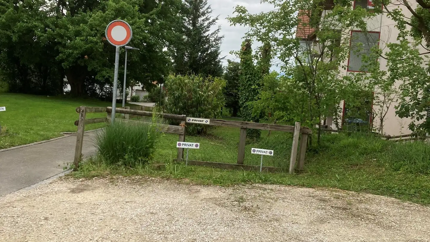 Outdoor parking space for rent - Länggasse 2, 2545 Selzach