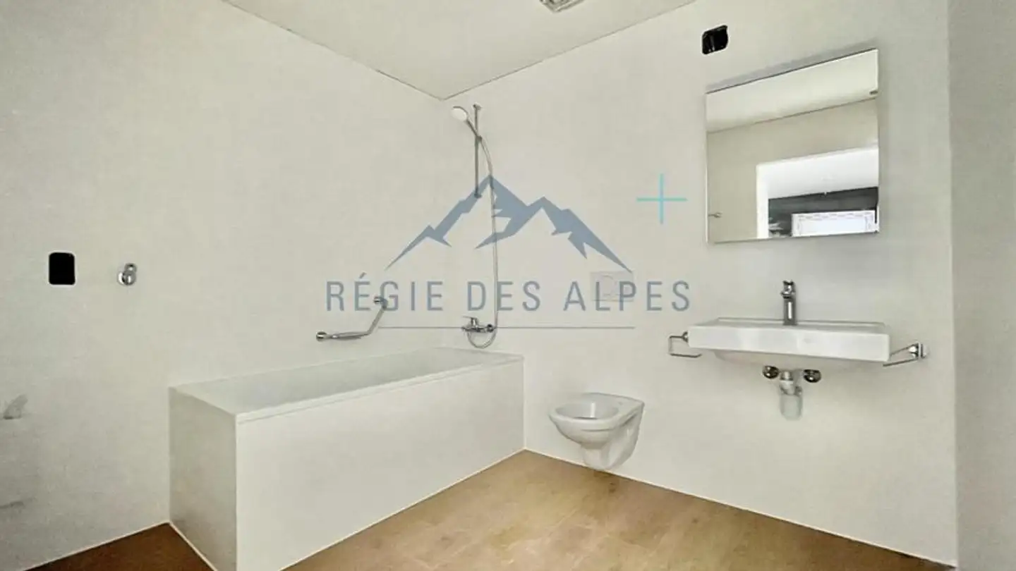 Shop for rent - 1347 Le Sentier - Photo 4