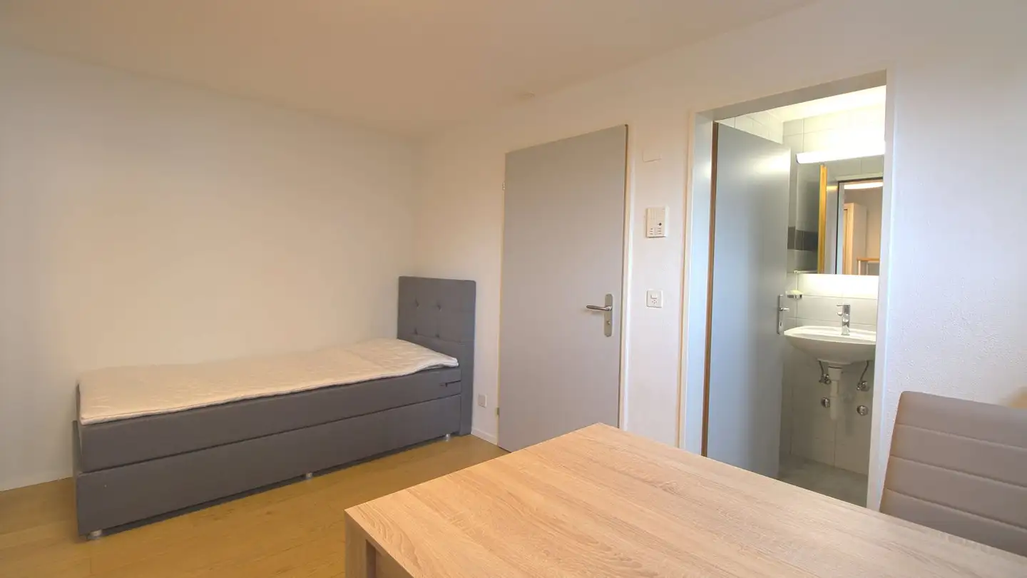 Studio in affitto - Bahnhofstrasse, 8200 Schaffhausen - Photo 3