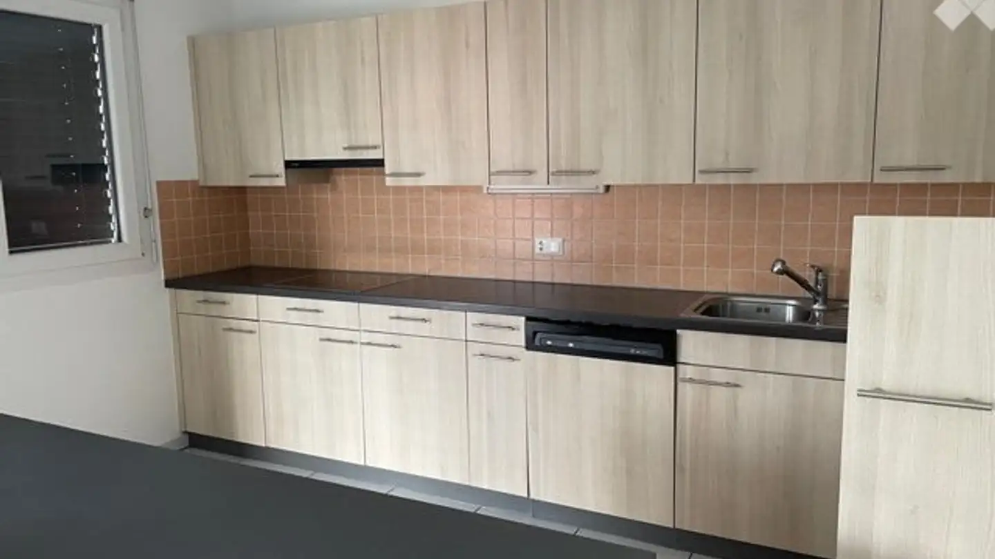 Appartement à louer - Via Zota 6, 6516 Cugnasco