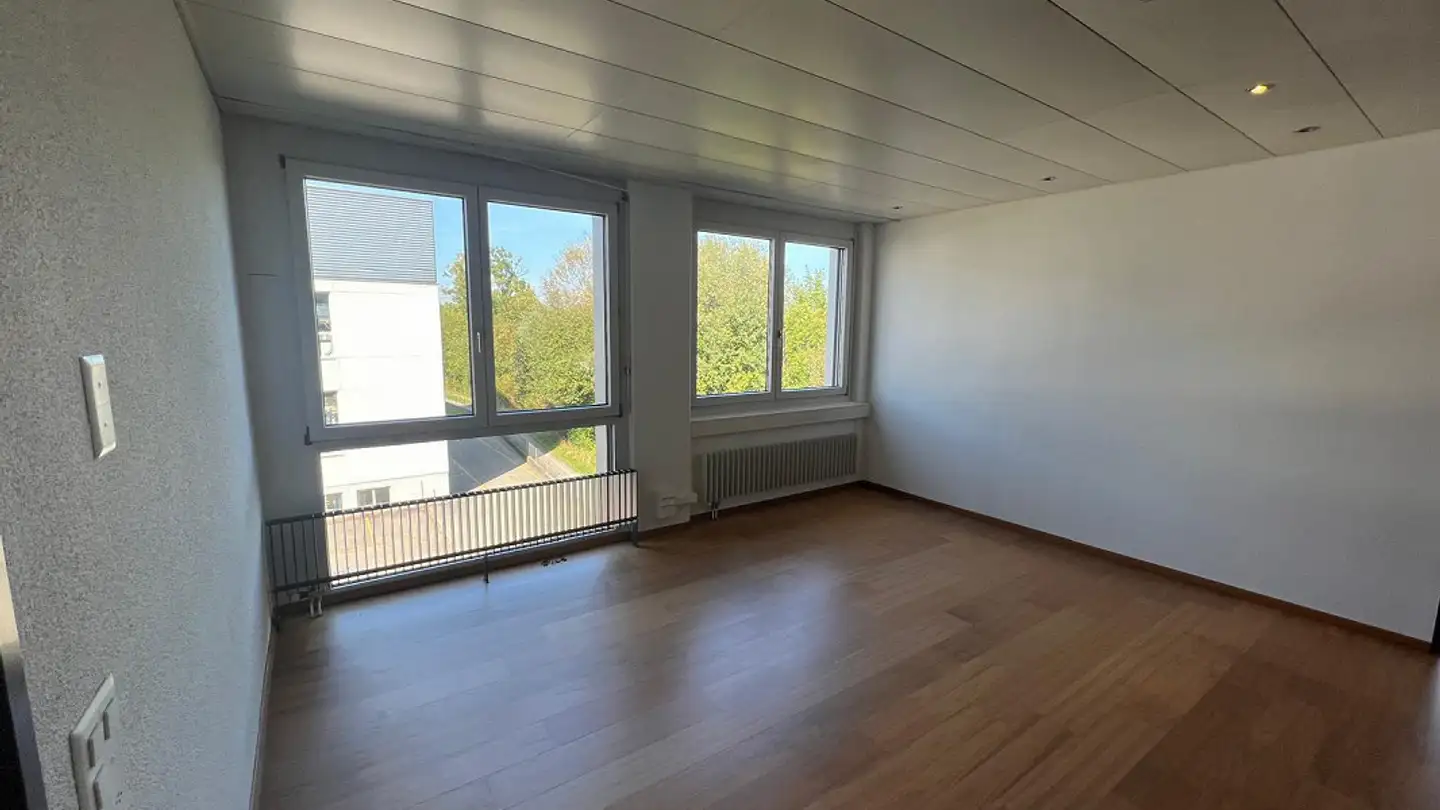 Spazio ufficio in affitto - Industriestrasse 17, 6203 Sempach Station - Photo 3