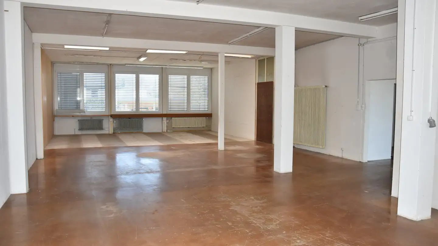Proprietà industriale in affitto - Bützbergstrasse 2, 4912 Aarwangen - Foto 4
