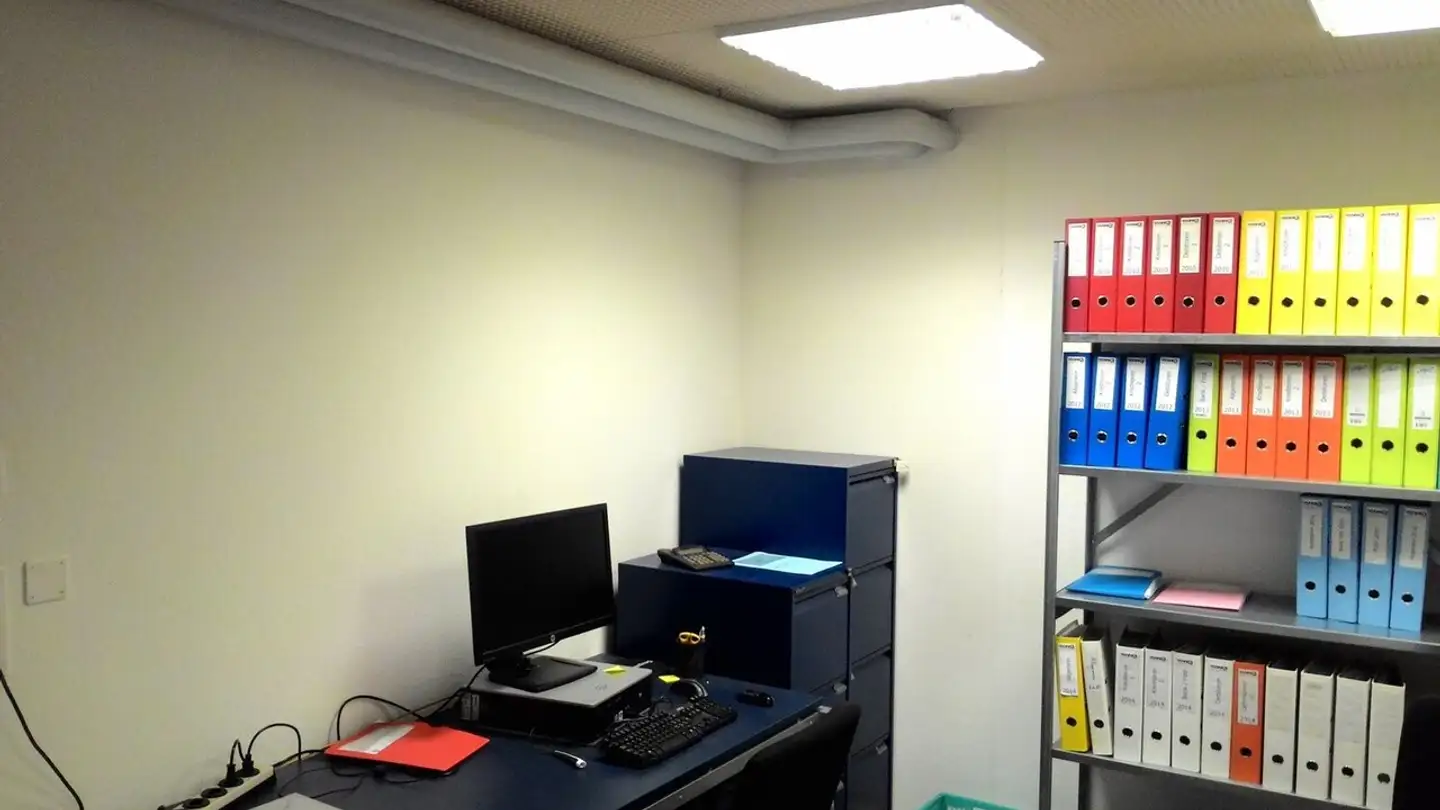 Commerciale in affitto - Spalenring 123, 4055 Basel - Photo 3