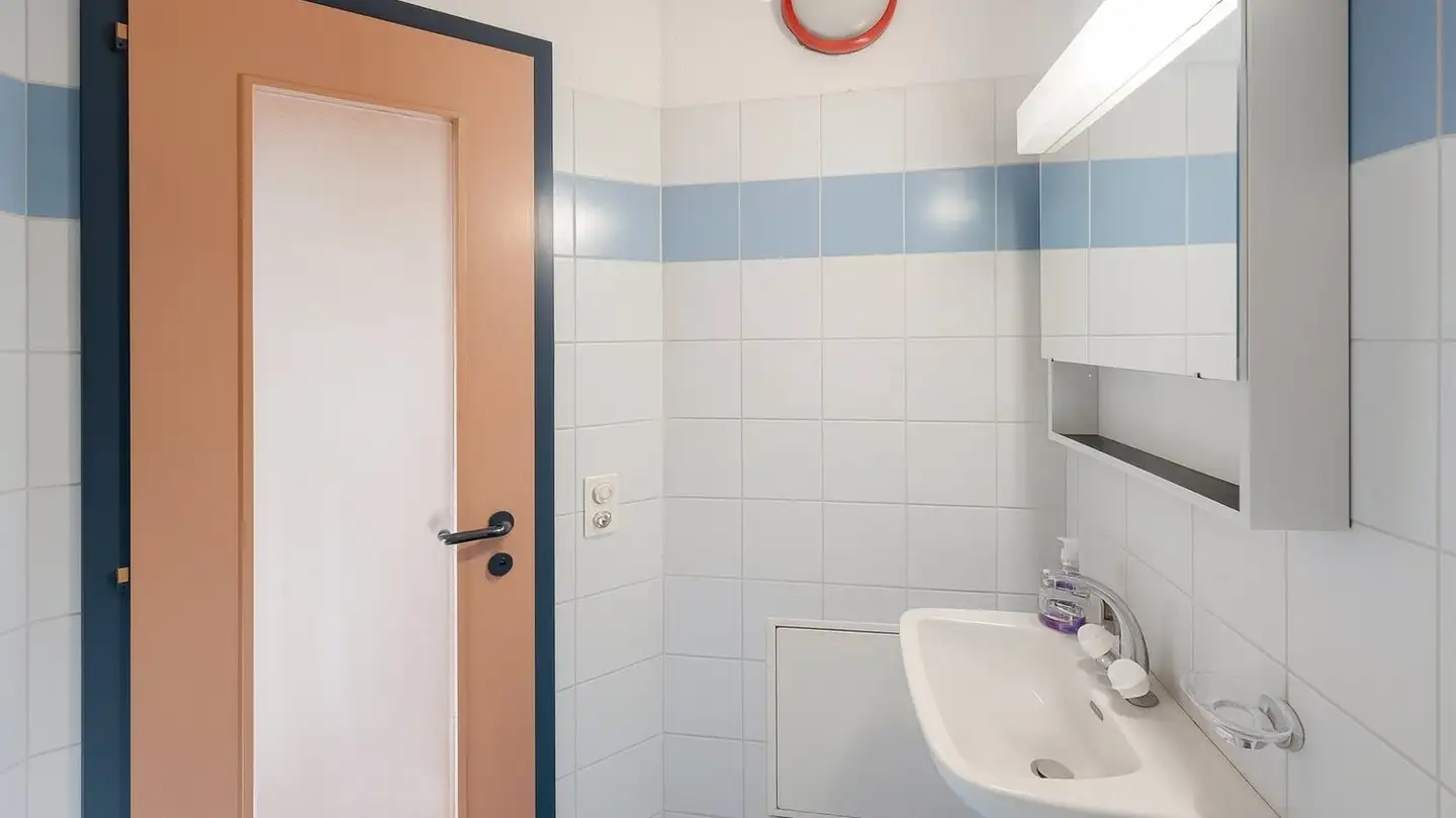 Apartment for rent - Piazza Collegiata, 6500 Bellinzona - Photo 4