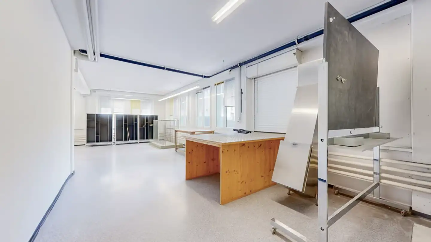 Gewerbe mieten - Fabrikstrasse 11, 2543 Lengnau BE - Foto 4