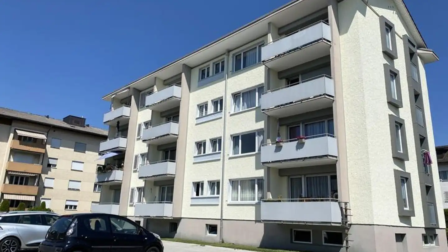Parkplatz im Freien mieten - Giessenstrasse 6, 9434 Au SG - Foto 3