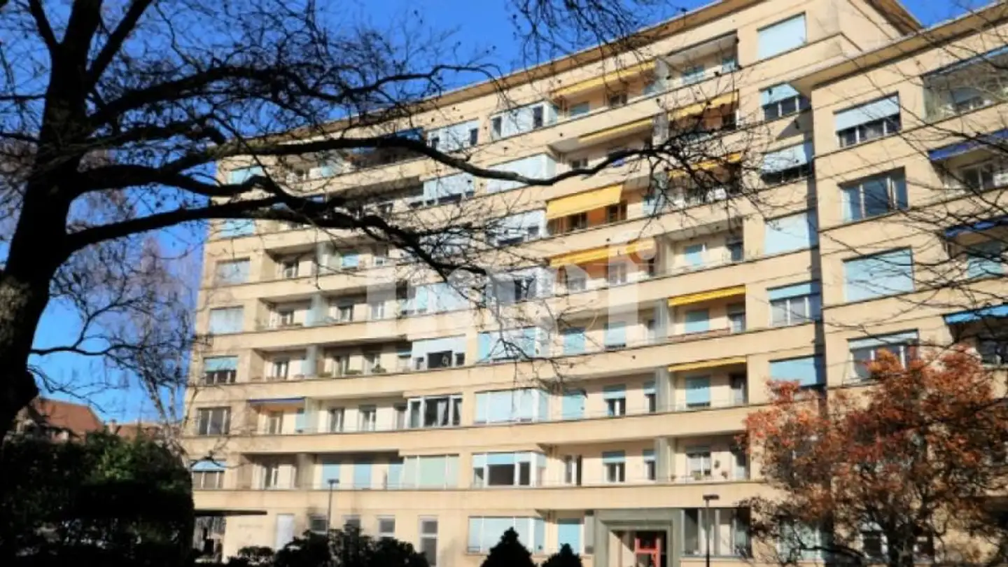 Single garage for rent - Parc du Château-Banquet 20, 1202 Genève