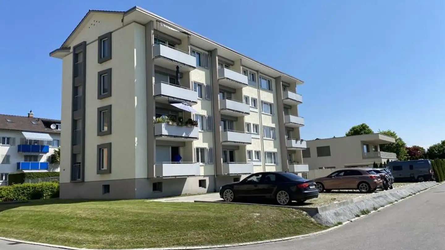 Parkplatz im Freien mieten - Giessenstrasse 6, 9434 Au SG - Foto 2