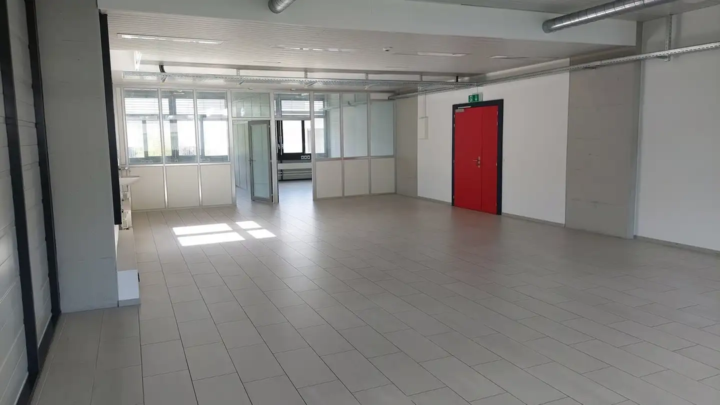 Shop for rent - Rue Galilée 15, 1400 Yverdon-les-Bains