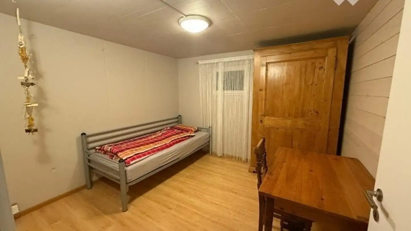 Single room for rent - 2013 Colombier NE