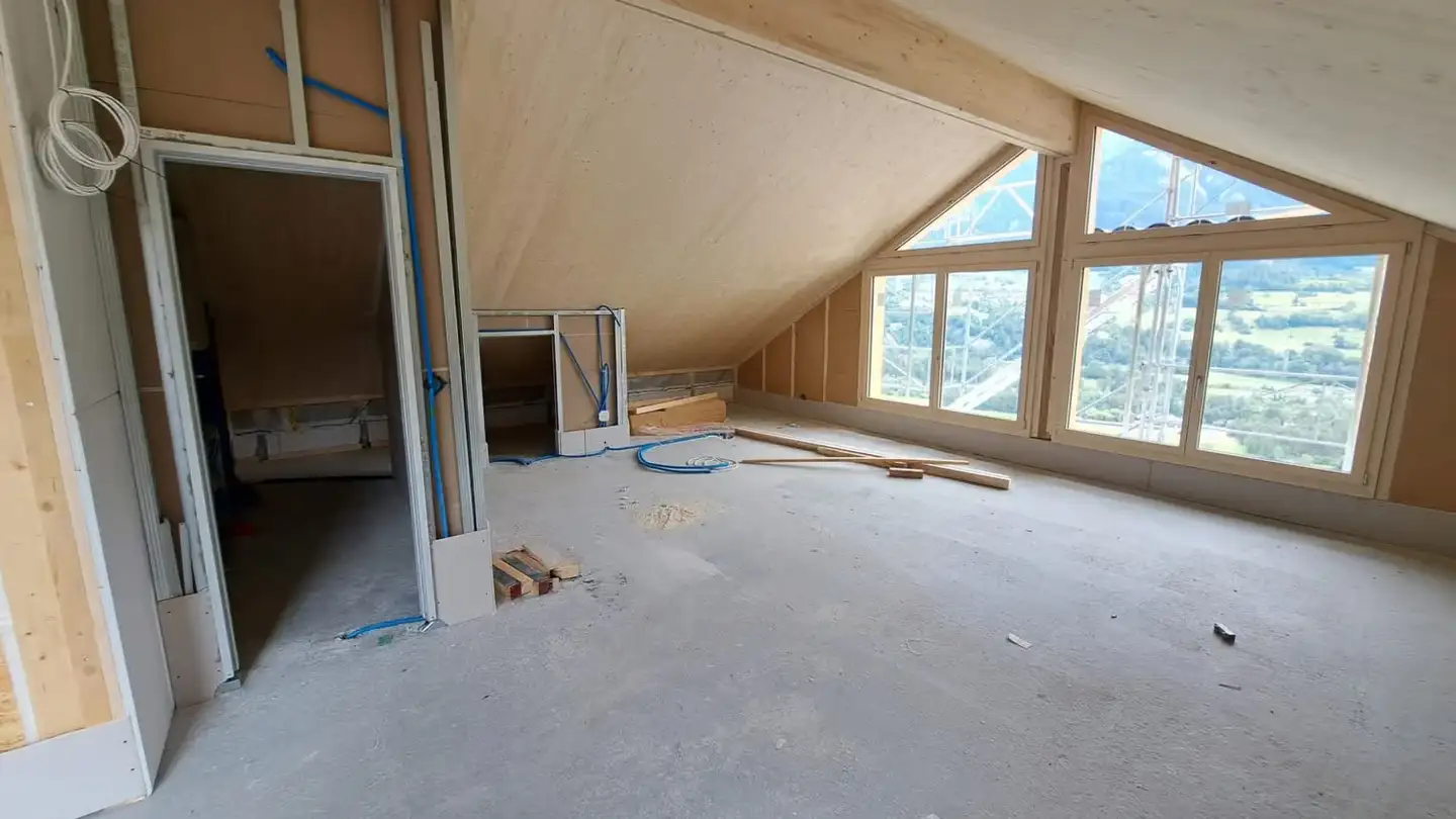 Attic flat for rent - Luvreu, 7408 Cazis