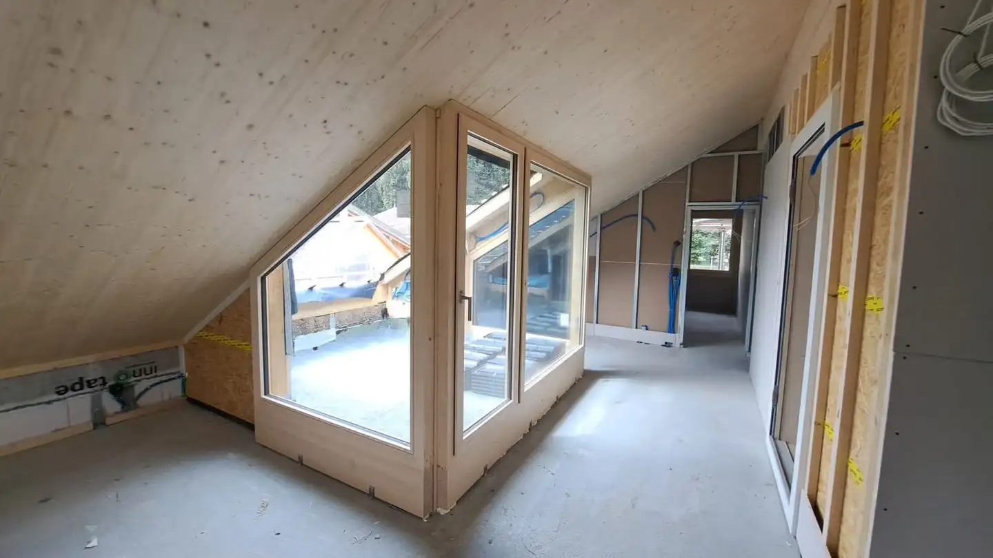 Attic flat for rent - Luvreu, 7408 Cazis - Photo 2