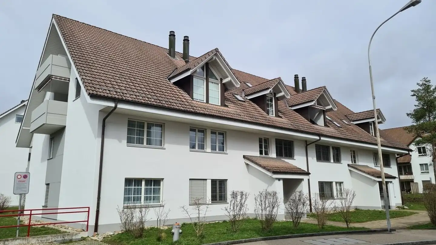 Einzelgarage mieten - Bergstrasse 16, 8953 Dietikon