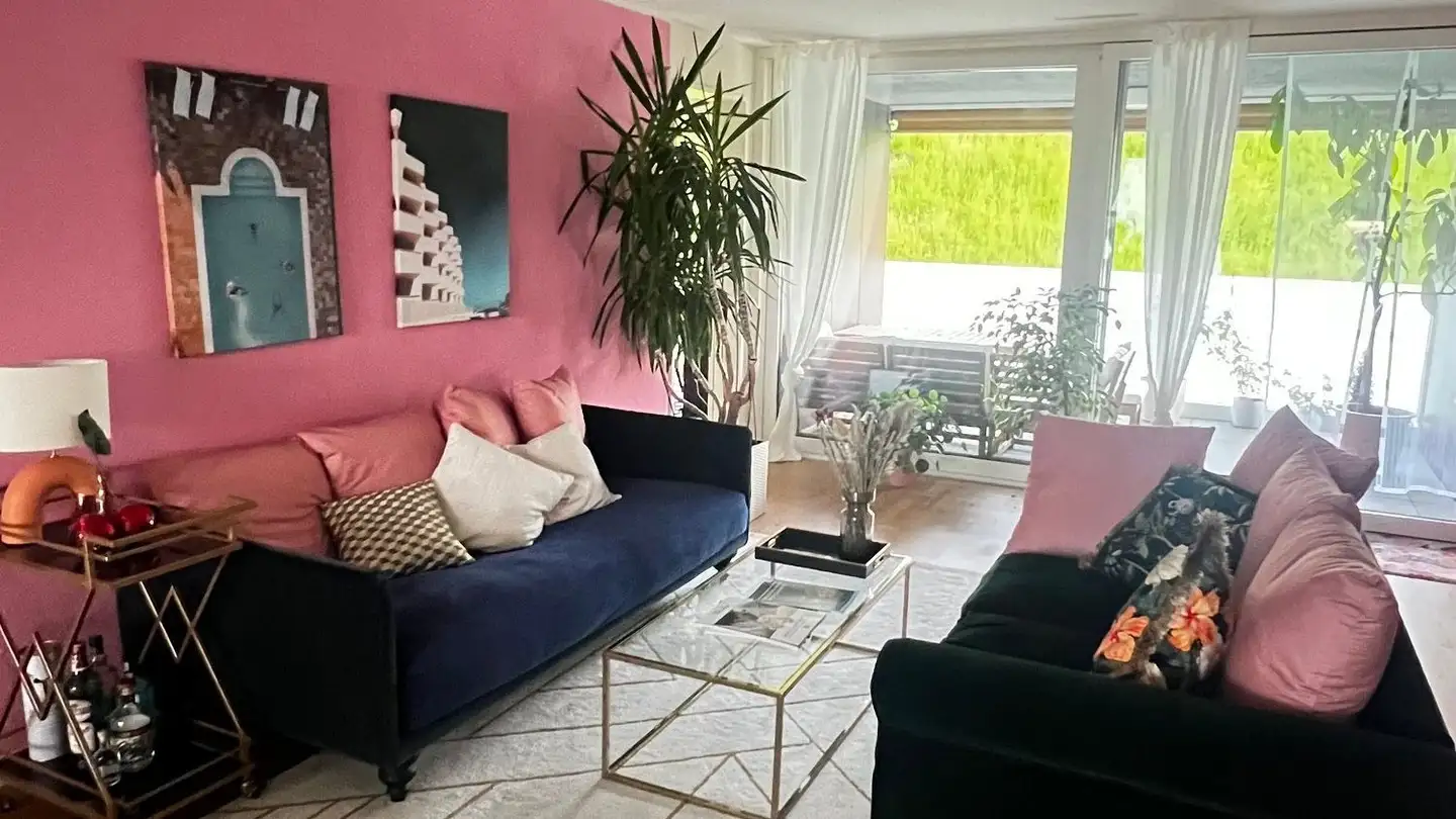 Appartement meublé à louer - Talstrasse 15a, 8852 Altendorf