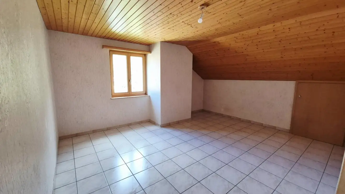 Appartamento in affitto - Quartier Du Pillial 11, 2123 St-Sulpice NE - Photo 2