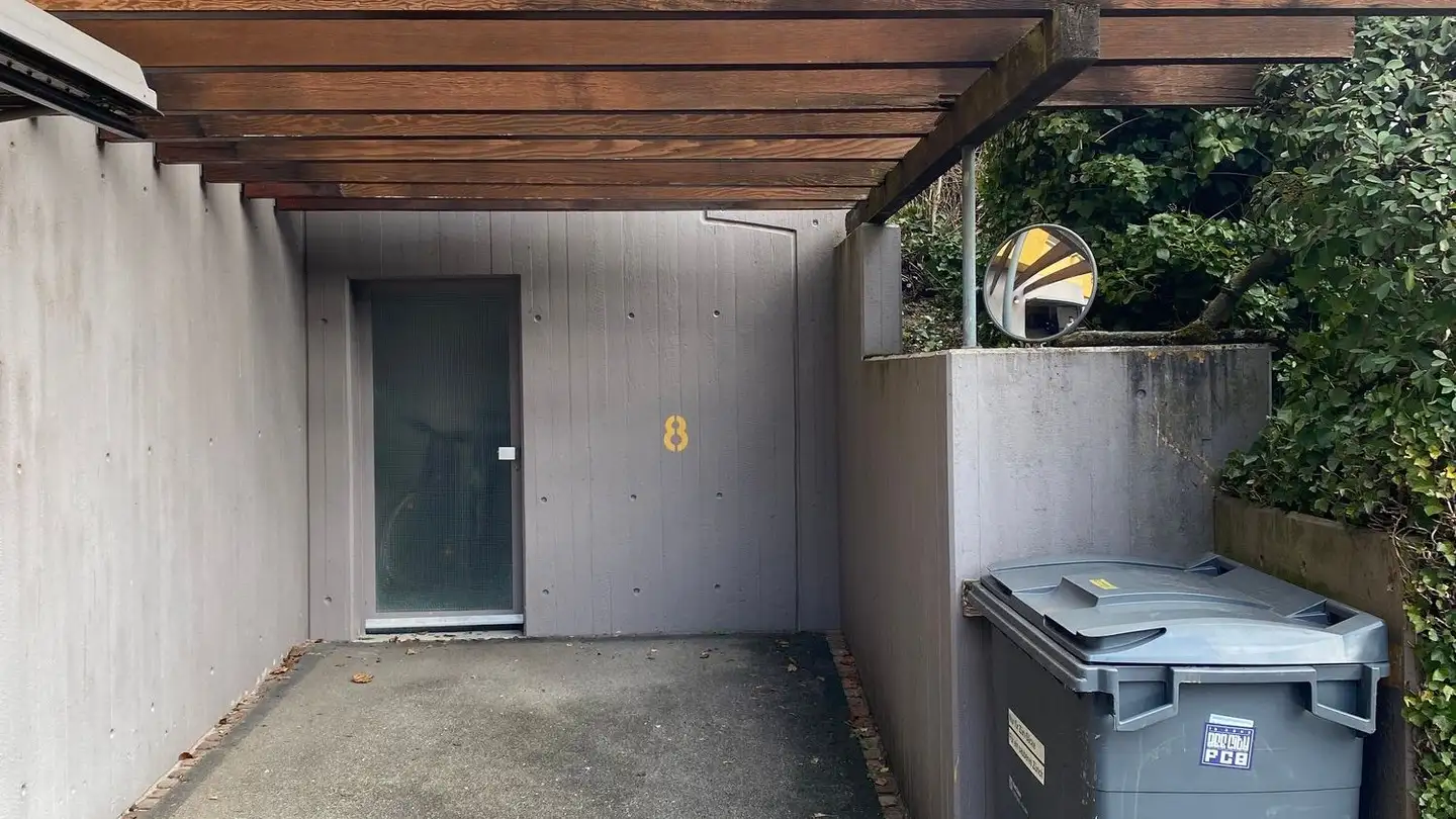 Place de parking couverte à louer - Limmattalstrasse 395, 8049 Zürich