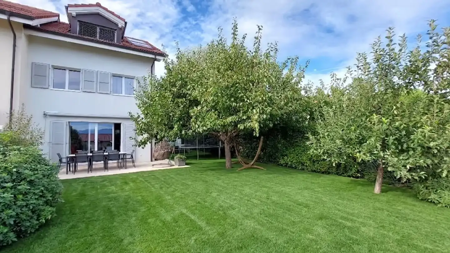 Row house for sale - 1185 Mont-sur-Rolle