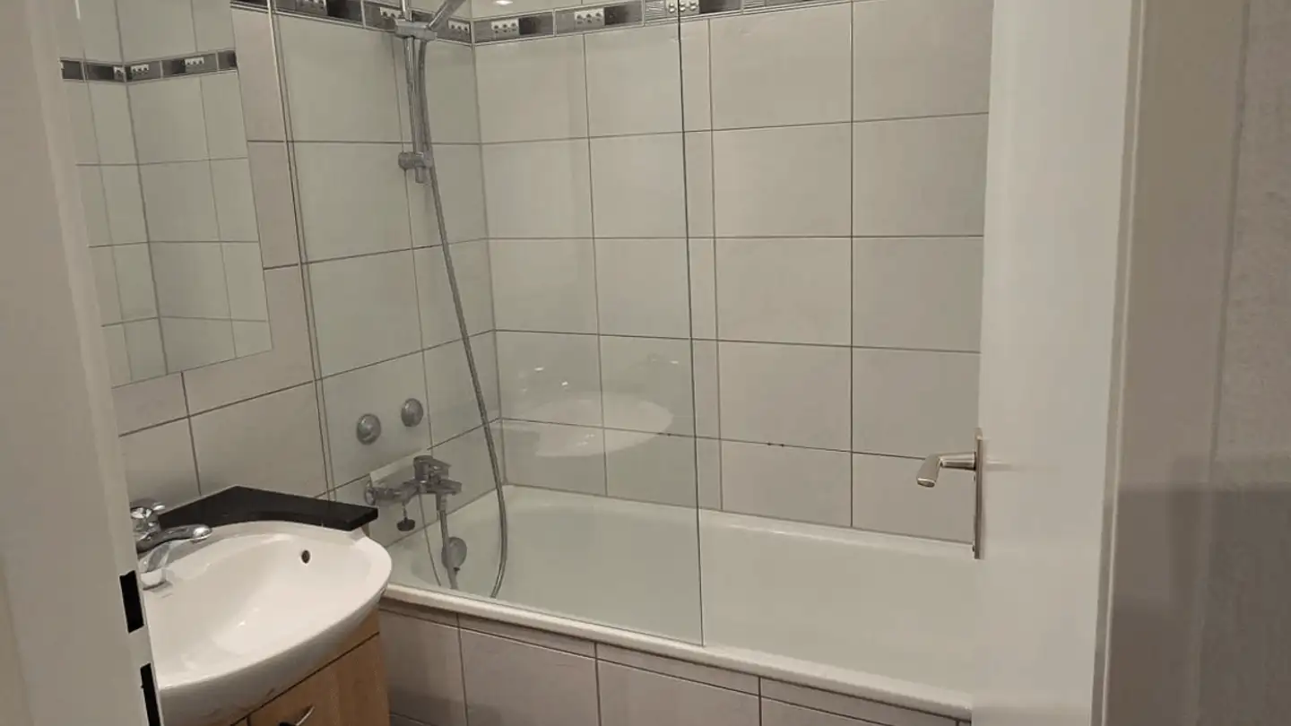 Wohnung mieten - Lägernstrasse 5, 8162 Steinmaur - Foto 2