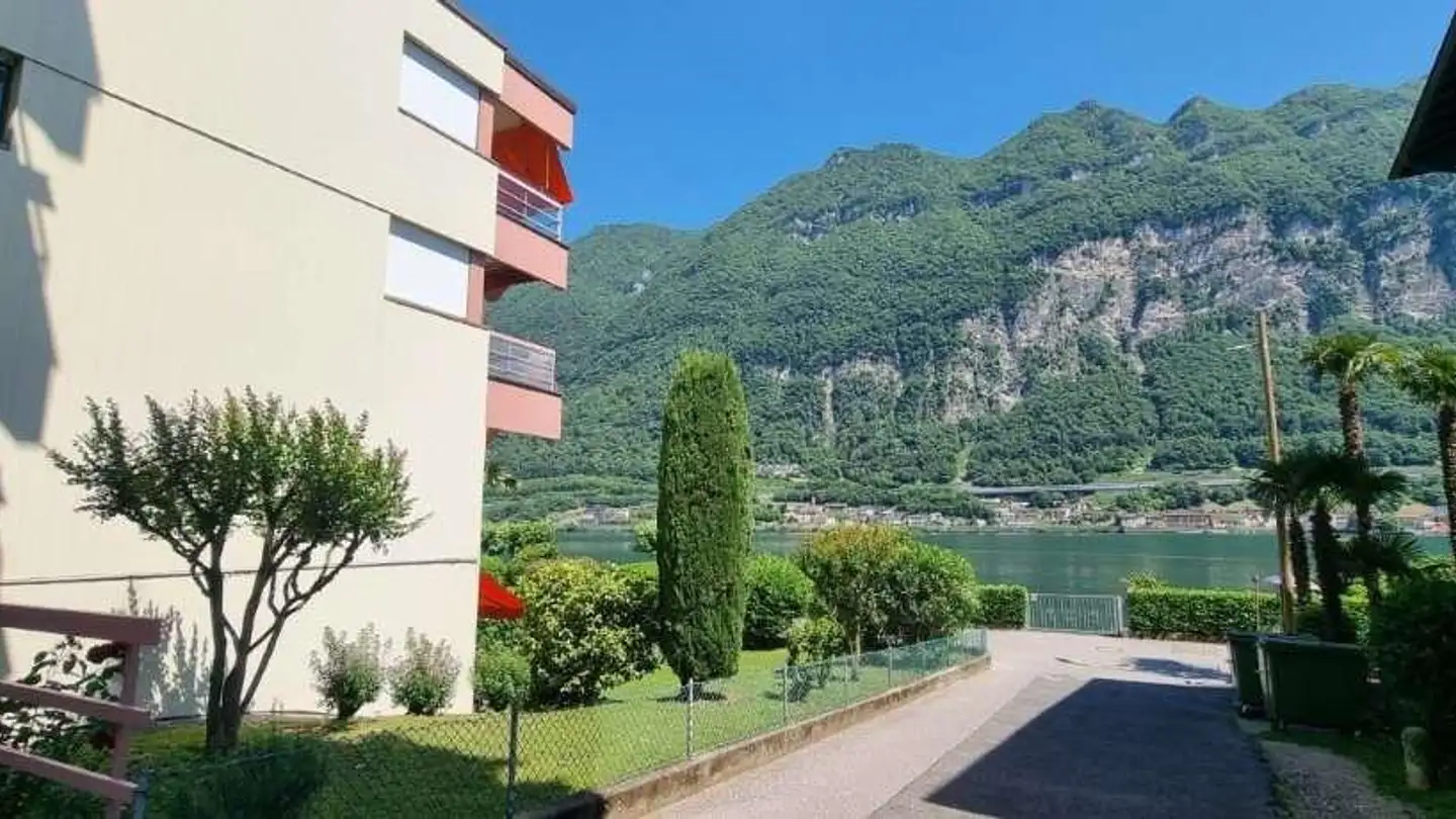 Wohnung mieten - Viale Roncaccio 5, 6826 Riva San Vitale - Foto 4