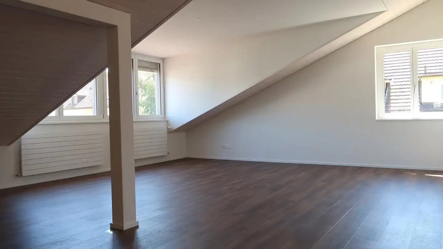 Attique à louer - Scheunerweg 22, 3063 Ittigen