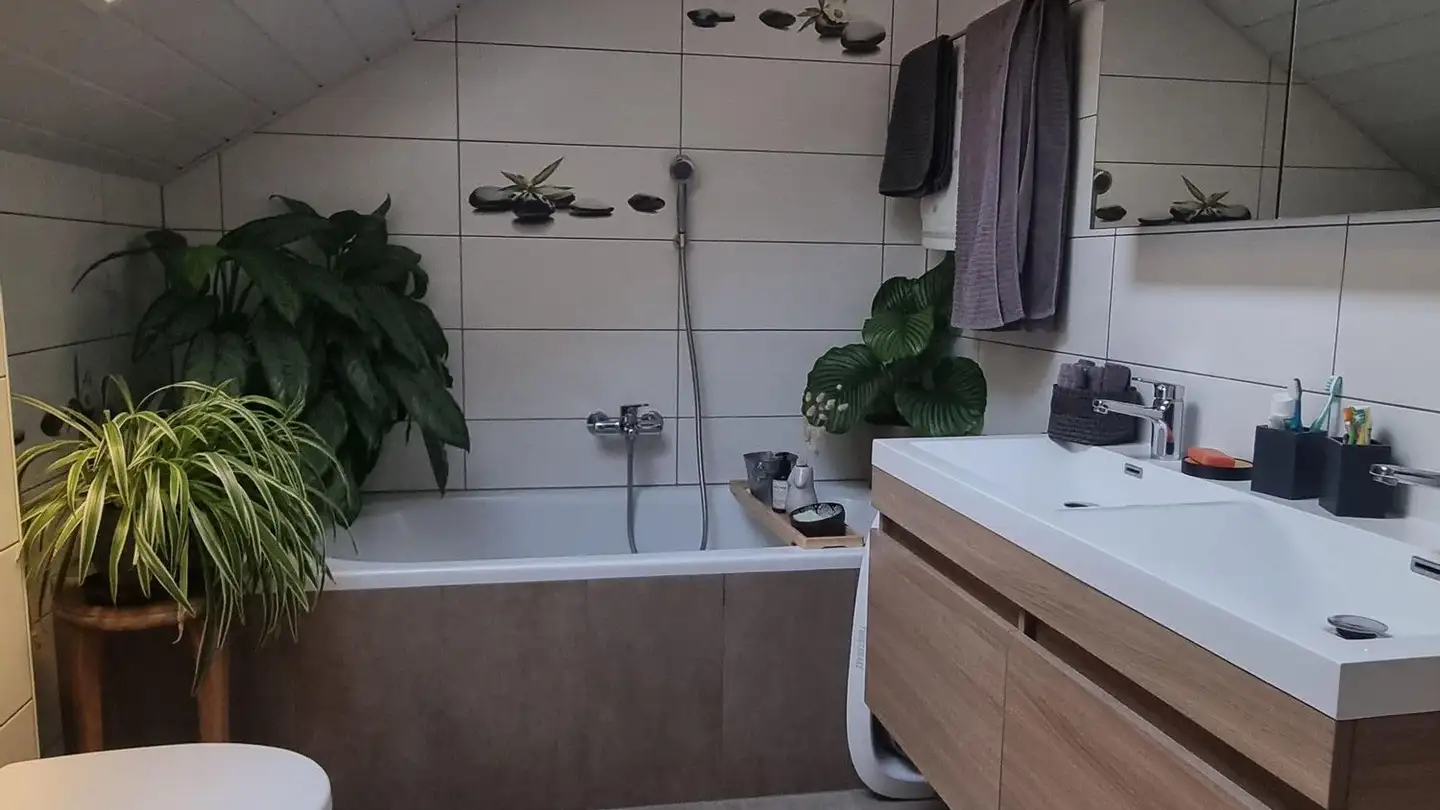 Row house for rent - 1038 Bercher - Photo 4