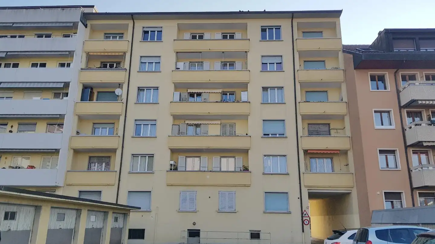 Parkplatz im Freien mieten - Rue Des Cygnes 27, 1400 Yverdon-les-Bains