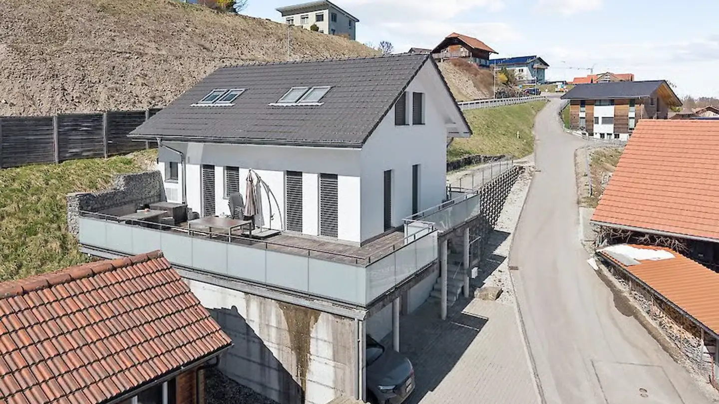 Casa singola in affitto - Alt Rufenenweg 10, 1716 Plaffeien - Foto 2