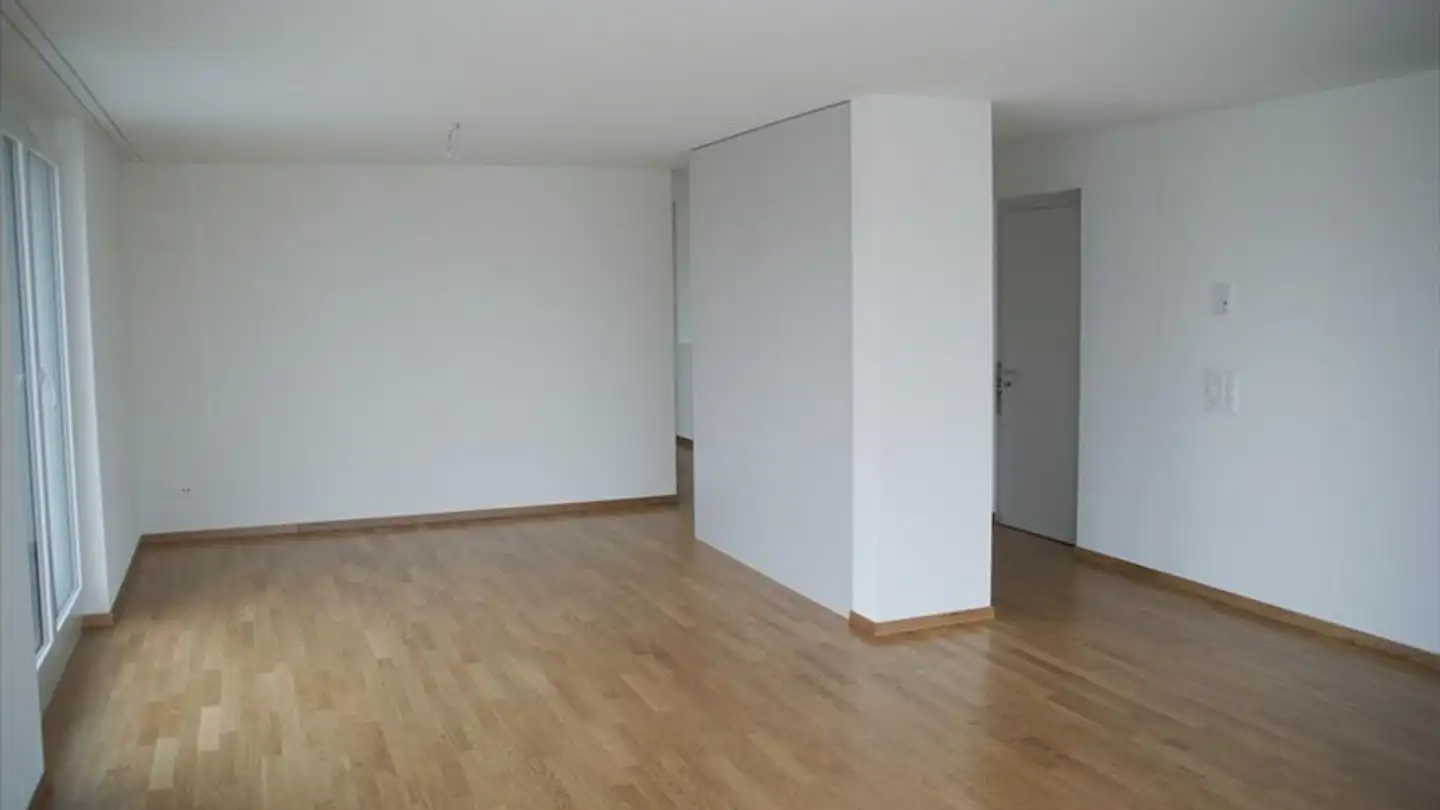 Attique à louer - Vorbruggenstrasse 26, 8422 Pfungen - Photo 2
