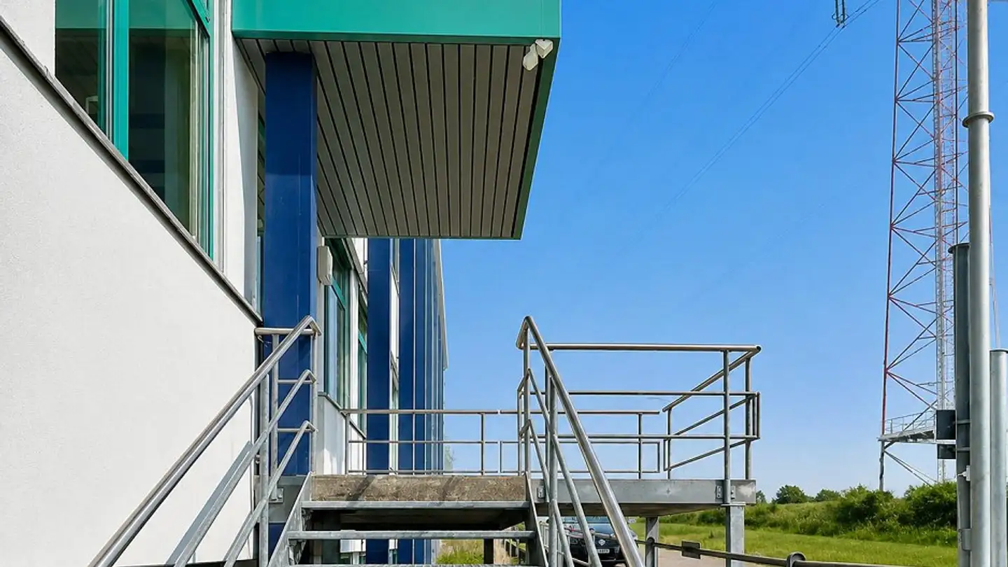 Commercial à louer - Lohwisstrasse 32a, 8123 Ebmatingen - Photo 2