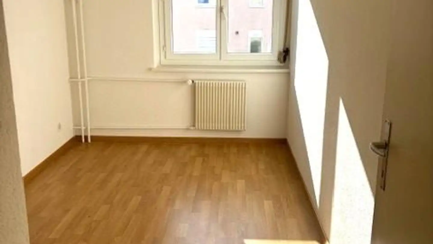 Wohnung mieten - Allée Johann-Heinrich-Pestalozzi / Johann-Heinrich-Pestalozzi-Allee 78, 2503 Biel/Bienne - Foto 4