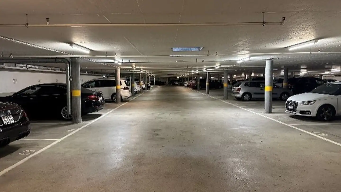 Parkplatz im Freien mieten - Avenue du Jura 50, 1180 Rolle - Foto 2