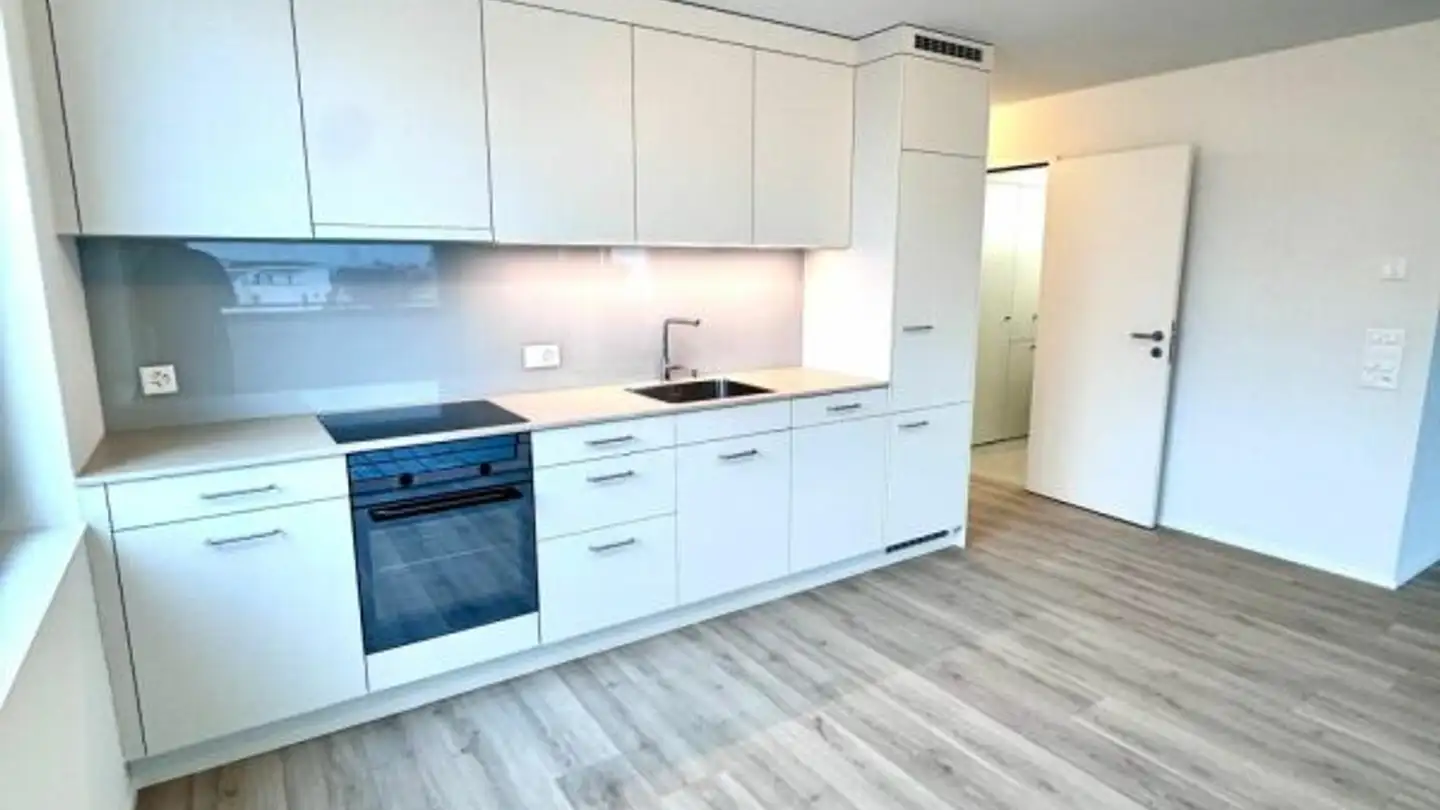 Wohnung mieten - Dorfstrasse 8, 8717 Benken SG - Foto 2