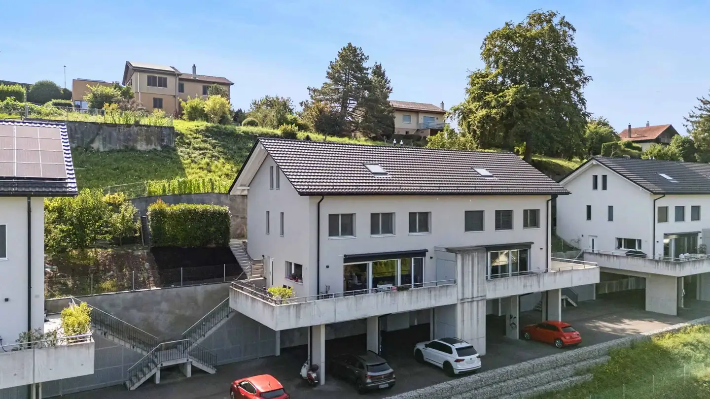 Semi-detached house for sale - 1405 Pomy